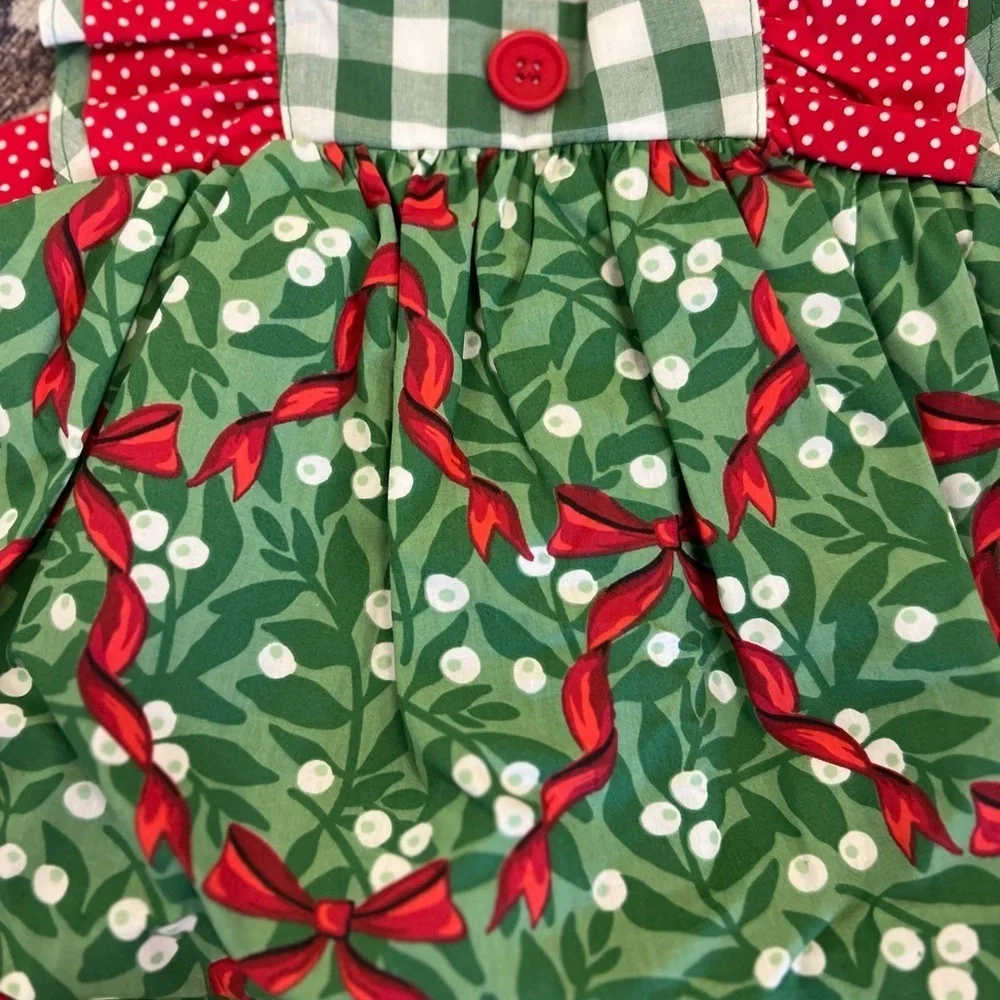 Tabitha Twinkle two piece girls 12 months Holiday/Christmas top and bottom set